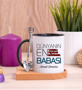 Dünyanın En İyi Babası Ahşap Altlıklı Siyah Kupa Bardak