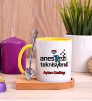 Anestezi Teknisyeni Ahşap Altlıklı Sarı Kupa Bardak