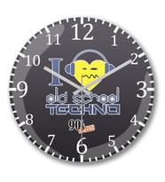 I Love Techno Duvar Saati Bombeli Gercek Cam