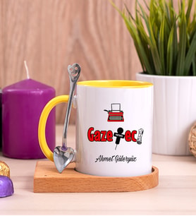 Gazeteci Ahşap Altlıklı Sarı Kupa Bardak
