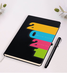 BK Gift Kişiye Özel 2024 Mutlu Yıllar Siyah Defter ve Kalem Hediye Seti-12 (Siyah)