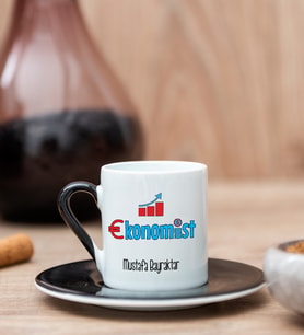 Ekonomist Siyah Türk Kahvesi Fincanı