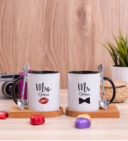 Mr Mrs Tasarımlı Ahşap Altlıklı İkili Siyah Kupa Bardak