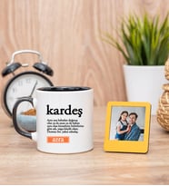 Kardeş Kelime Anlamı Siyah Kupa Bardak ve Sarı Mini Fotoğraf Çerçevesi