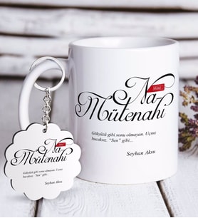 BK Gift Kişiye Özel Mânâ Namütenahi Beyaz Kupa ve Anahtarlık Hediye Seti (Model 1)