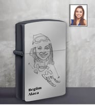 Kişiye Özel Yılbaşı Bayan Karikatürlü Siyah Benzinli Çakmak Model-9