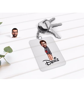 BK Gift Kişiye Özel Erkek Karikatürlü Şeffaf Pleksi Anahtarlık-60 (Beyaz)