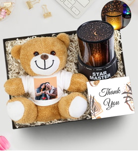 Kişiye Özel Fotoğraf Baskılı Peluş Ayıcık & Star Master Yıldız Yansımalı Gece Lambası Hediye Seti