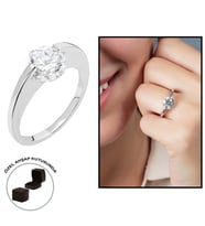 Starlight Diamond Pırlanta Montür Elmas Görünüm 925 Ayar Gümüş Bayan Tektaş Yüzük