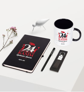 BK Gift Kişiye Özel Öğretmenler Gününüz Kutlu Olsun Temalı Siyah Defter Kalem Anahtarlık Kupa Seti - 2, Öğretmene Hediye