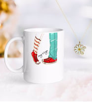 BK Gift Kişiye Özel Sevgililer Günü Kupa ve Çift İsimli Papatya Kolye-88 (Model 1)