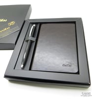 Scrikss İsme Özel Premium Defterli Hediye Seti MD-503 Koyu Kahve  Deri Defter + Touch Kalem  Scrikss Kalem  İsme Özel Kalem  Hediyelik Set