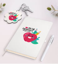 BK Gift Kişiye Özel En İyi Öğretmen Beyaz Defter Kalem Ve Anahtarlık Hediye Seti-11 (Model 1)