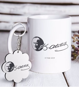 BK Gift Kişiye Özel Atatürk Temalı Beyaz Kupa ve Anahtarlık Hediye Seti-20 (Model 1)