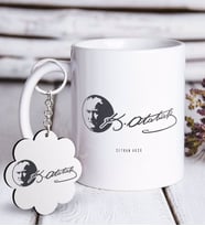BK Gift Kişiye Özel Atatürk Temalı Beyaz Kupa ve Anahtarlık Hediye Seti-20 (Model 1)