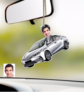 BK Gift Kişiye Özel Bay Toyota Corolla Karikatürlü Ahşap Araba Dikiz Ayna Süsü (Beyaz)