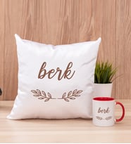 Erkeklere Hediye Kare Yastık ve Kırmızı Kupa Bardak