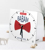 BK Gift Kişiye Özel Yakışıklı Babam Masaüstü Kare Cam Saat-6 (Beyaz)