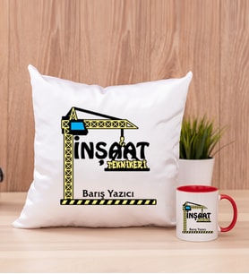 İnşaat Teknikeri Kare Yastık ve Kırmızı Kupa Bardak
