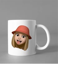 Emoji Kız Stiker Kupası