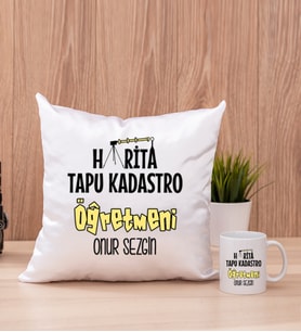 Harita Tapu Kadastro Öğretmeni Kare Yastık ve Beyaz Kupa Bardak