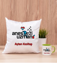 Anestezi Uzmanı Kare Yastık ve Yeşil Kupa Bardak