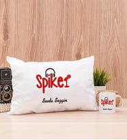 Spiker Dikdörtgen Yastık ve Beyaz Kupa Bardak