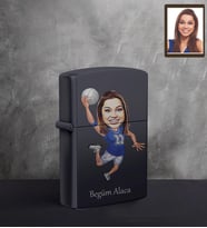Kişiye Özel Sporcu Karikatürlü UV Baskılı Siyah Benzinli Çakmak Bayan-2