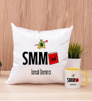 Mali Müşavir Kare Yastık ve Sarı Kupa Bardak