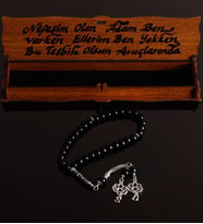 Kişiye Özel Metal Harfli Siyah Doğal Taş Akik Taşı Tesbih (Mavi)