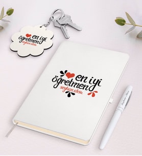 BK Gift Kişiye Özel En İyi Öğretmen Beyaz Defter Kalem Ve Anahtarlık Hediye Seti-6 (Model 1)