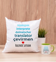 Çevirmen Kare Yastık ve Yeşil Kupa Bardak