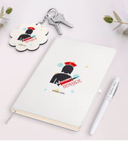 BK Gift Kişiye Özel Hemşire Beyaz Defter Kalem ve Anahtarlık Hediye Seti-3 (Model 1)