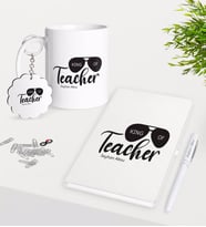 BK Gift Kişiye Özel Öğretmenin Kralı Kupa Anahtarlık Beyaz Defter Kalem Hediye Seti-1 (Model 1)