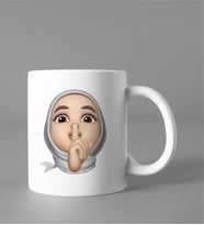 Emoji Kız Tesettürlü Stiker Kupası