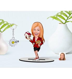 BK Gift Kişiye Özel Kadın Emlakçı Karikatürlü 3D Ahşap Biblo ve İsimli Silver Papatya Anahtarlık-2 (Model 1)