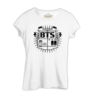 BTS - Logo Beyaz Kadın Tshirt