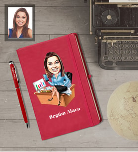 Kişiye Özel İş Kadını Karikatürlü  Kırmızı Defter Kalem Hediye Seti Bayan-13