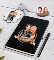 BK Gift Kişiye Özel Yılın En Mükemmel Çifti Karikatürlü Siyah Defter Kalem ve Anahtarlık Hediye Seti-7 (Model 1)