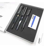 Lamy Safari Parlak Siyah Dolma Kalem + Roller Kalem + Tükenmez Kalem Set   Lamy Kalem   Lamy Kalem   Hepsi İsme Özel