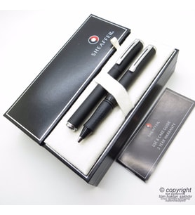 Sheaffer Award Mat Siyah Dolma Kalem + Tükenmez Kalem Seti  İsme Özel Kalem