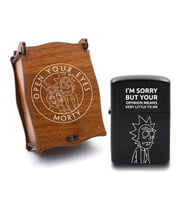 Rick and Morty Temalı Zippo Tarzı Benzinli Çakmak & Ahşap Rick and Morty Temalı Çakmak Kutusu Hediye Seti