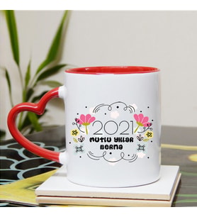 Yeni Yıl Hediyesi İsimli Kupa Bardak Kalpli Kırmızı