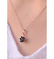 Lotus Çiçeği 14K Rose Altın Kaplama Kadın Kolye (8 RENK) (Siyah)