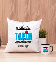 Tarih Öğretmeni Kare Yastık ve Siyah Kupa Bardak