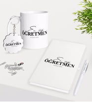 BK Gift Kişiye Özel En İyi Öğretmen Kupa Anahtarlık Beyaz Defter Kalem Hediye Seti-16 (Model 1)