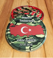 Kişiye Özel Metal Kutuda Hayırlı Teskereler Asker Çikolatası
