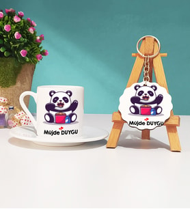 Sevimli Panda Tasarımlı Kişiye Özel Panda Türk Kahvesi Fincanı ve Anahtarlık Seti