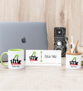 Fizik Öğretmeni Yeşil Kupa Bardak Kalemlik Ve Masa İsimliği Hediye Seti