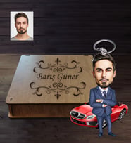 Kişiye Özel İş Adamı Karikatürlü  Ahşap Anahtarlık Kutulu Bay-15